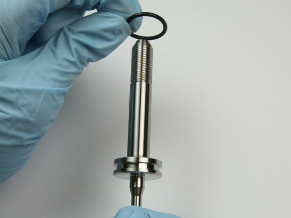 Put the smallest O-ring onto the swivel shaft groove.