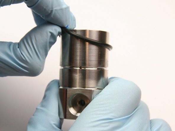Remove the O-ring from the outside of the seal half of the swivel housing.