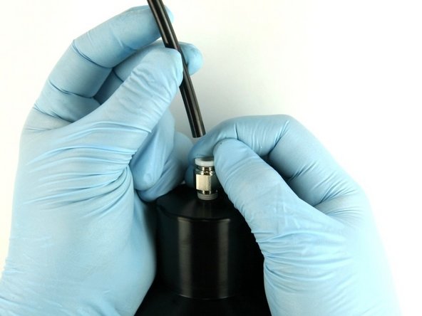 Disconnect the air line from the actuator.