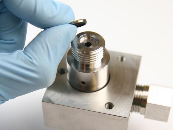 Apply a high-pressure lubricant to the stem.