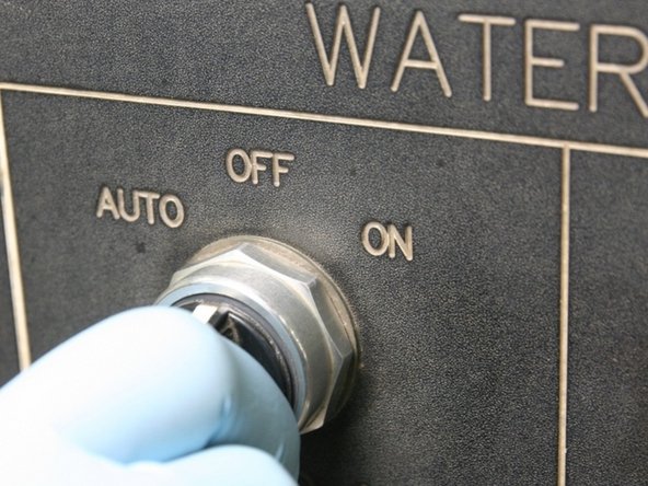 Turn the air to the actuator OFF.