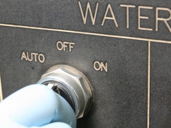 Turn the air to the cctuator OFF at the controls.