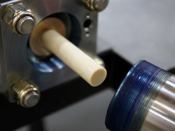 Put the high-pressure cylinder on the plunger with the dynamic side first.