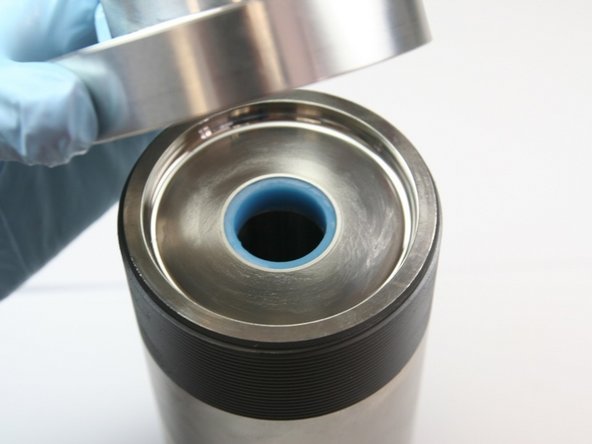 Remove the seal guide tools from the dynamic side of the high-pressure cylinder.