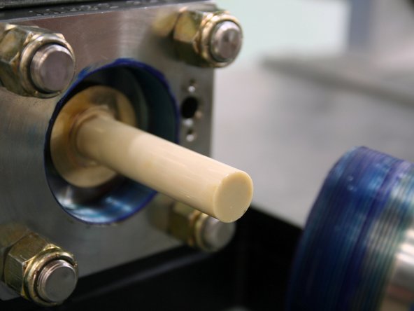 Put the high-pressure cylinder on the plunger with the dynamic side first.