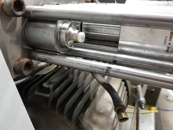 Remove subplate adapter (gently pry groove if necessary)