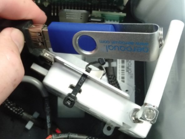 For the AQY 1 specifically; unplug the modem to use the USB port.