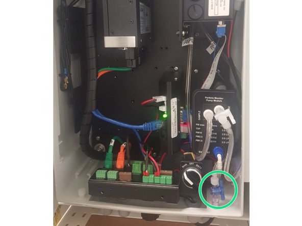 If the flow isn't correct, adjust the sample flow valve which is located on the face plate of the pump module, until the flow reads 2.0 LPM  ± 0.05  (between 1.95 and 2.05 LPM).