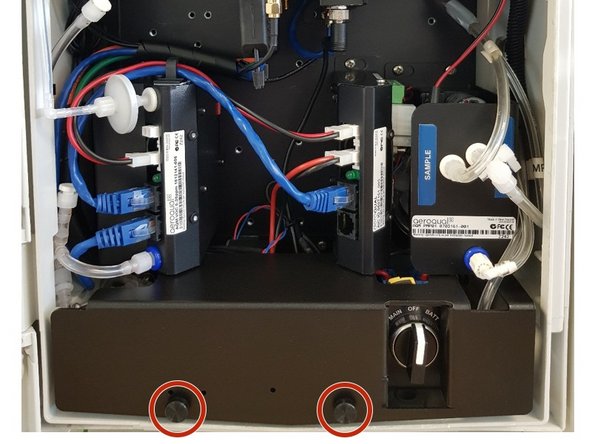 Install the cover plate and secure using the thumbscrews.