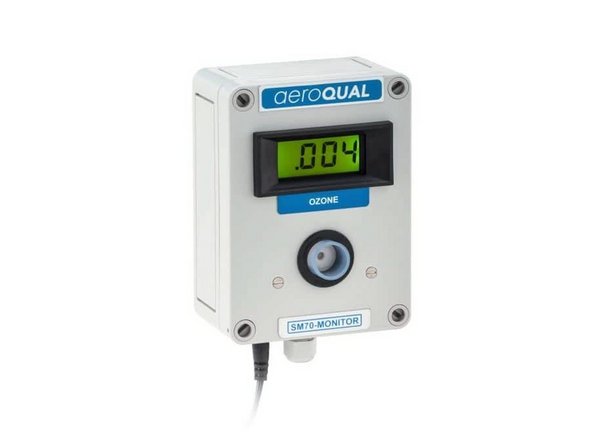 The SM70 is designed to run constantly and when it does so, the status LED on the sensor board glows green.