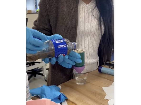 Use separate cups for different samples. Do not mix to create inconsistent results