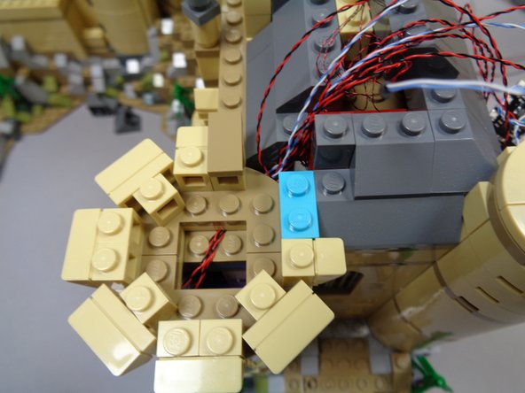 Your setup should now look like the arrangement in the first photo.