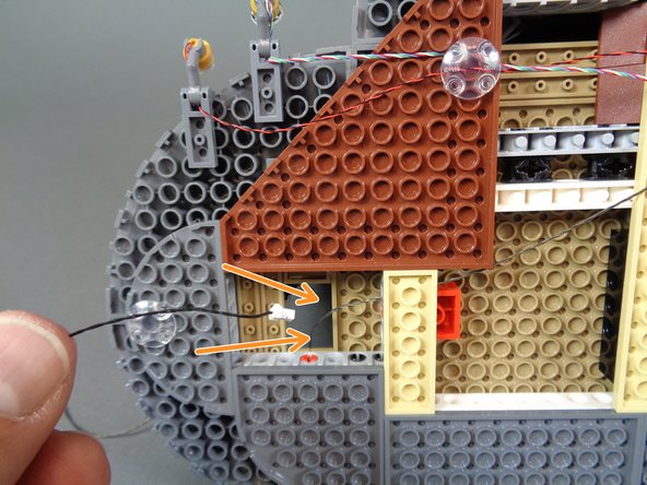 It does not matter which plug on the BRANCH04 adapter board you connect the wire to.