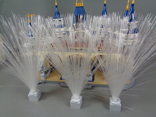 Each spray should firmly connect to its cube, with the LEGO parts fastening with good &quot;clutch.&quot;