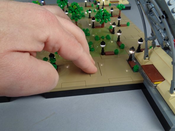 As you have done with the previous three sections, you will now close up the last panel in Section 4.