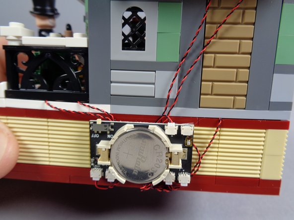 You can connect any light to any of the six plugs on the battery board.  You will have one open (unused) plug after connecting all lights.