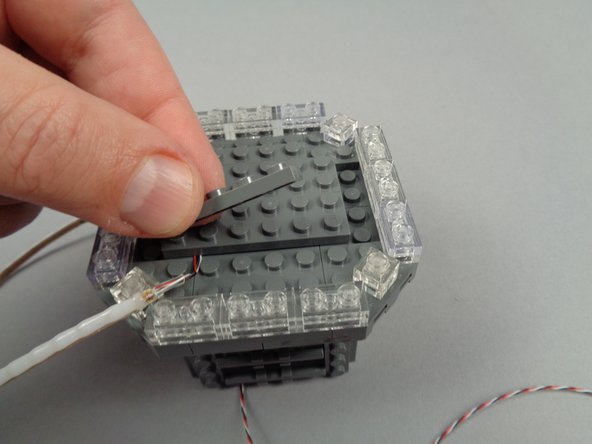 When you are finished, the top of your broadcast tower should look like the third photo.