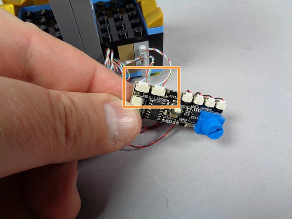 Orange boxes show marquee connection plugs.