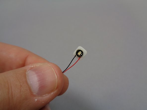 Keep the other green light inside the &quot;Green LEDs Bag&quot; so you don't confuse it with the other lights.  You will use the second green light in a later step.