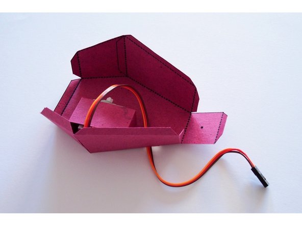 Fold and glue the sides of the body.