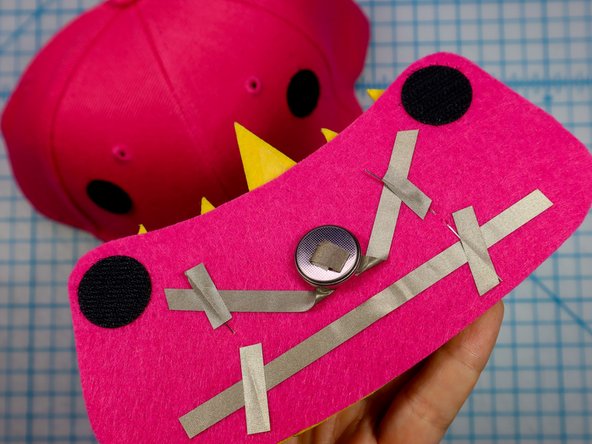 To turn off the LEDs, disconnect the battery by pulling apart the connection as shown.