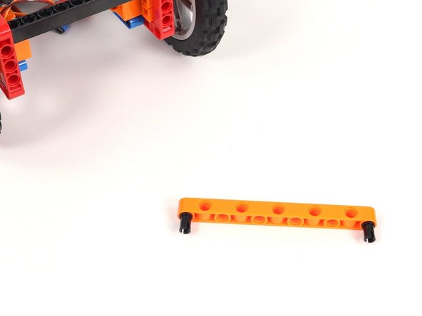 These pins should be on the side with 6 holes.