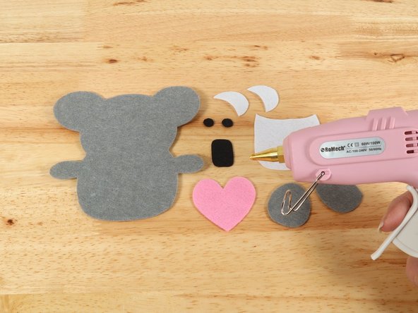 Use glue to assemble the Koala Bear as pictured.