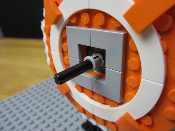 You'll need to attach a couple of different sized spacers before attaching your large Technic Gear.
