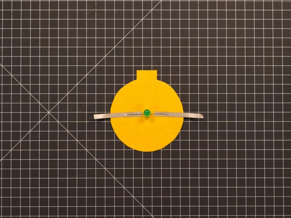 Press down well on the tape where it goes over the legs to ensure a good connection.