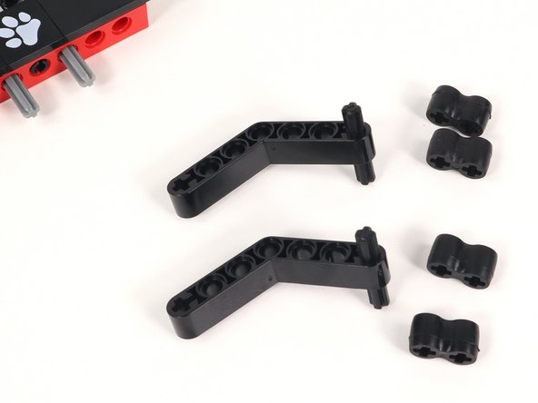 There are two different options for arms on the Claw attachment. These are the steps for option 1.