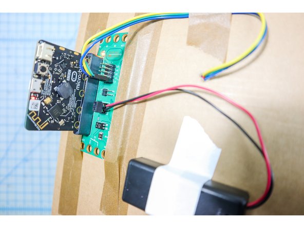 Connect the DI wire to Pin 1, +5V to + and GND to -.