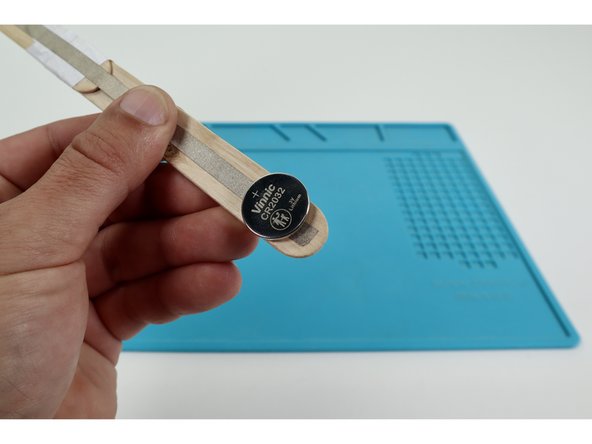 Note: At this point, the LEDs should still be dark/off.