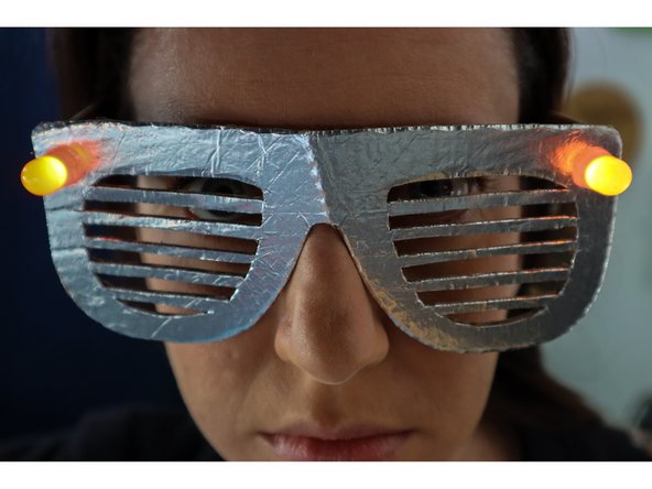 Use the aluminum-covered piece to make the front of the frames.