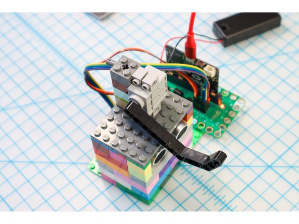 Press Button &quot;B&quot; to test that the LEGO Beam doesn't hit the LEGO Bricks when it moves to the Capture Angle.