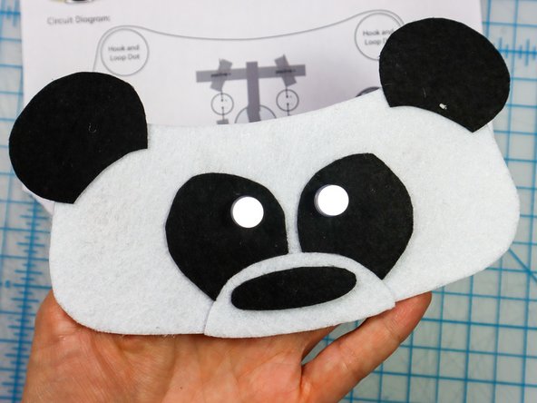 The LEDs should light up!