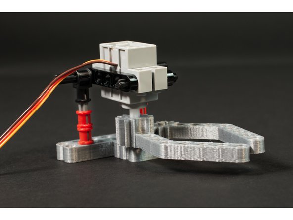 Connecting the two parts of our Gripper is a matter of sliding them together.