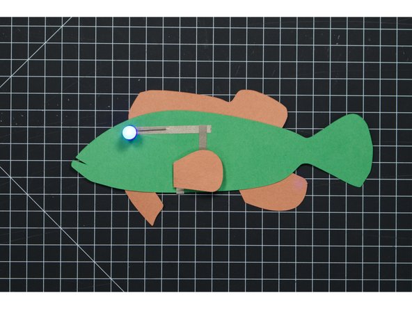 Your new Fish Friend now has an awesome light-up eye!