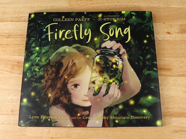 Every year, Lynn spends her summers roaming the forests of the Great Smoky Mountains and watching the fireflies light up the night. As she gets older, she realizes there’s something special about these Great Smoky fireflies. Each night they seem to perform a dazzling synchronized light show!