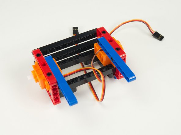 Once both beams are snapped securely into place we can move on to the next step!