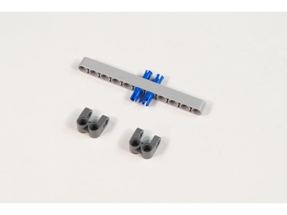 We’ll start by adding support blocks so we can attach two of the beams.