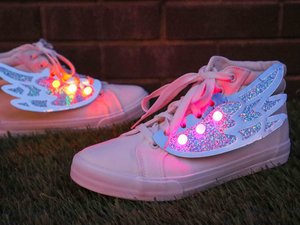 Light-Up Sneaker Flair - Wings