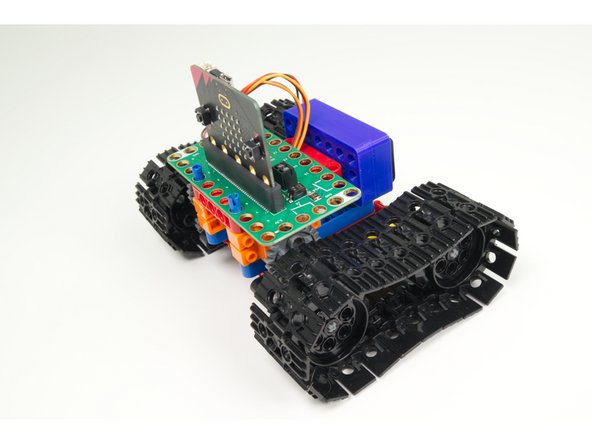 Since the battery pack has a variety of holes to choose from you can also opt to connect it in other orientations.