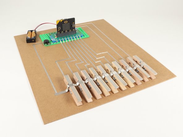 Clothespin Piano with micro:bit