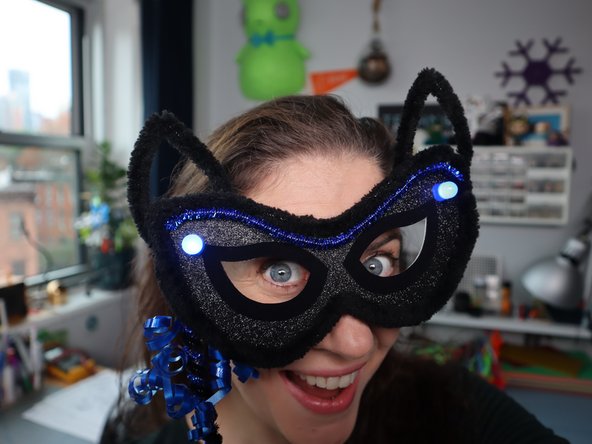 Hold the mask to your face and become a cat!