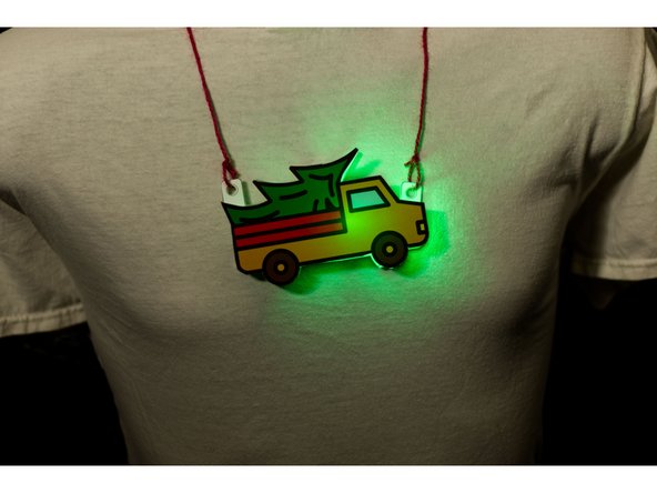 Try out your badge! It'll look great in the evening when the lights are low, but you can wear it anytime!