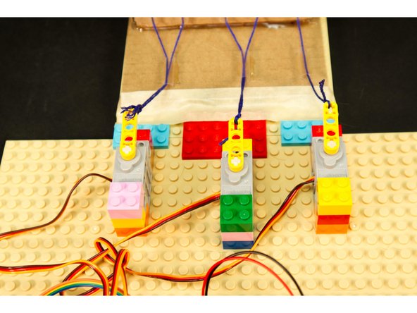 Before we can run our code we'll need to make sure our servos are set to 90 degrees.