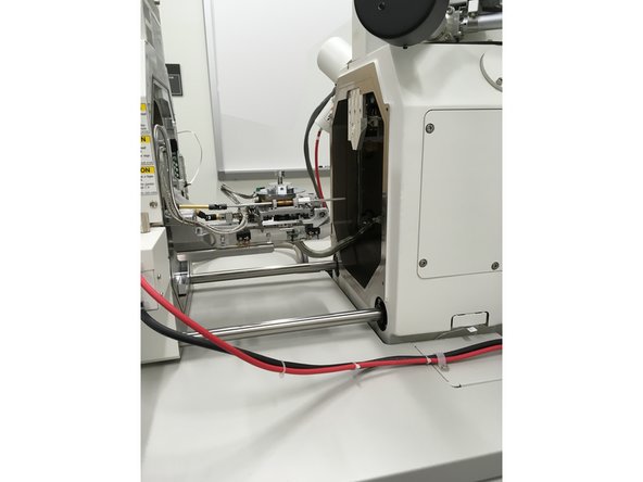 By this point the software should have beeped and you can slide the sample chamber all the way open.