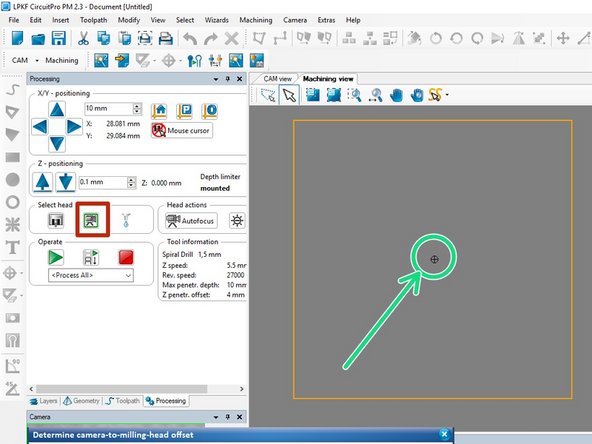 Be sure to zoom in as far as possible, while keeping the orange bounding box visible on the screen.  This will help you to precisely position the camera head. You may wish to use the Zoom area tool a second time to zoom in further.