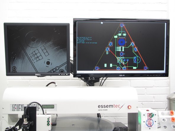 Begin by turning on the PnP with the red power button on the right.