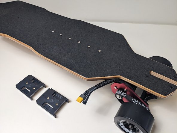 Each battery requires two rail modules to mount, all rails must be in series and facing the same direction.